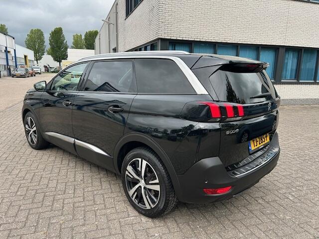 Peugeot 5008 1.6 e-THP BL. Prem. 165PK 7PERS. LEER CARPLAY.