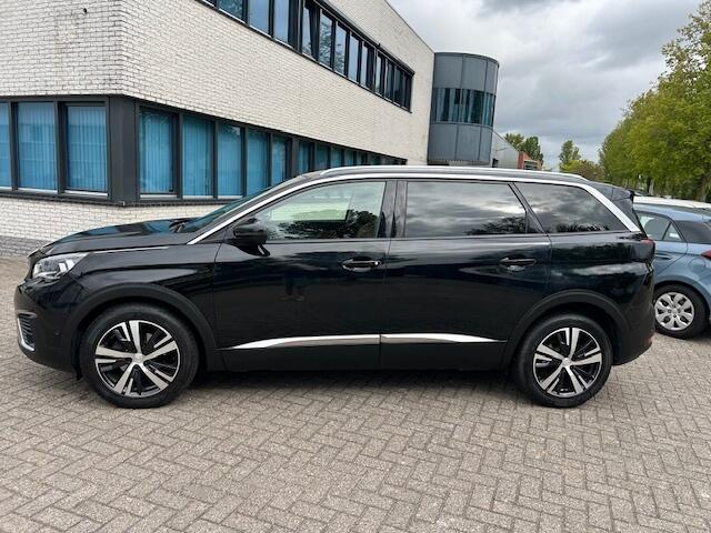 Peugeot 5008 1.6 e-THP BL. Prem. 165PK 7PERS. LEER CARPLAY.