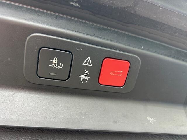 Peugeot 5008 1.6 e-THP BL. Prem. 165PK 7PERS. LEER CARPLAY.