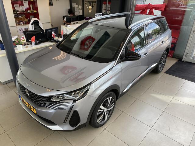 Peugeot 5008 1.2 PureTech Active Pack Business,7 Zitplaatsen,Navigatie,Climate Control,Multifunctioneel Stuur,Bluetooth,Cruise Control,Parkeersensoren,Elektrische achterklep,Privacy glass,Camera,Keyless,Dode hoek waarschuwing buitenspiegels,Digital dash,18 Inch Lmv