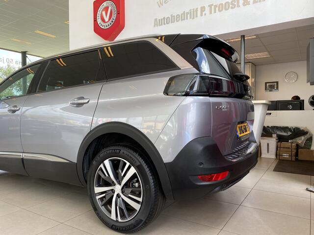 Peugeot 5008 1.2 PureTech Active Pack Business,7 Zitplaatsen,Navigatie,Climate Control,Multifunctioneel Stuur,Bluetooth,Cruise Control,Parkeersensoren,Elektrische achterklep,Privacy glass,Camera,Keyless,Dode hoek waarschuwing buitenspiegels,Digital dash,18 Inch Lmv