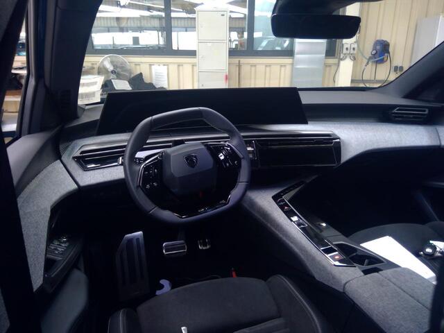 Peugeot 5008 e-5008 GT Avantage 73 kWh 7p Leder Alcantara