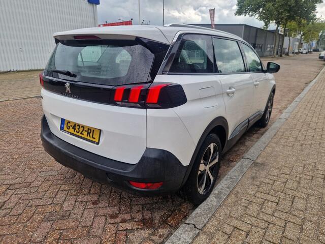 Peugeot 5008 1.2 PureTech Active/camera/navigatie/garantie