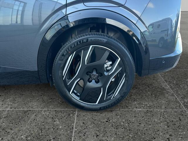 Peugeot 5008 e-5008 GT EV 73kWh 210pk | PANORAMIC NAVIGATION | 360° CAMERA | 7-ZITTER | LEER | WARMTEPOMP | ISOFIX | AFN. TREKHAAK