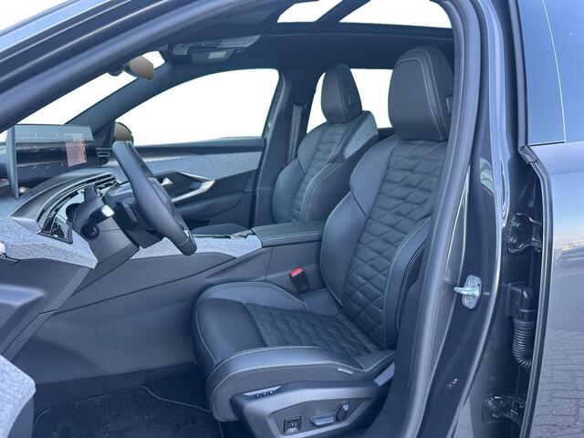 Peugeot 5008 e-5008 GT EV 73kWh 210pk | PANORAMIC NAVIGATION | 360° CAMERA | 7-ZITTER | LEER | WARMTEPOMP | ISOFIX | AFN. TREKHAAK