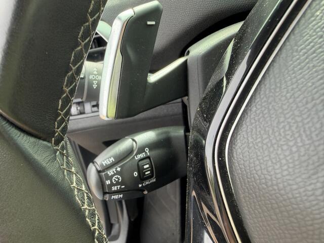 Peugeot 5008 1.2 PureTech Blue Lease Executive 7 Pers Carplay