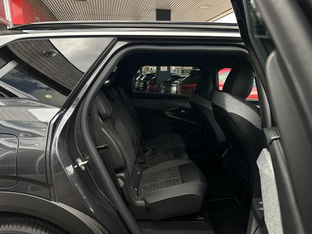 Peugeot 5008 1.2 Hybrid 145 GT Exclusive 7p €12.831,- korting/Trekhaak/Alcantara met massage stoelen.