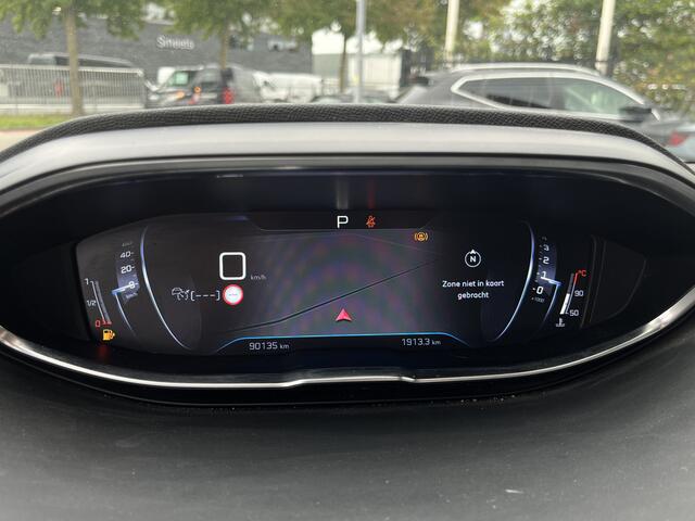 Peugeot 5008 1.2 130 PK GT-Line Crossway 7P. // ADAPT. CRUISE // SCHUIF-KANTELDAK // LEDER-ALCANTARA // ELEK. STOEL+GEHEUGEN // FOCAL AUDIO // AFN. TREKHAAK // DODEHOEK //