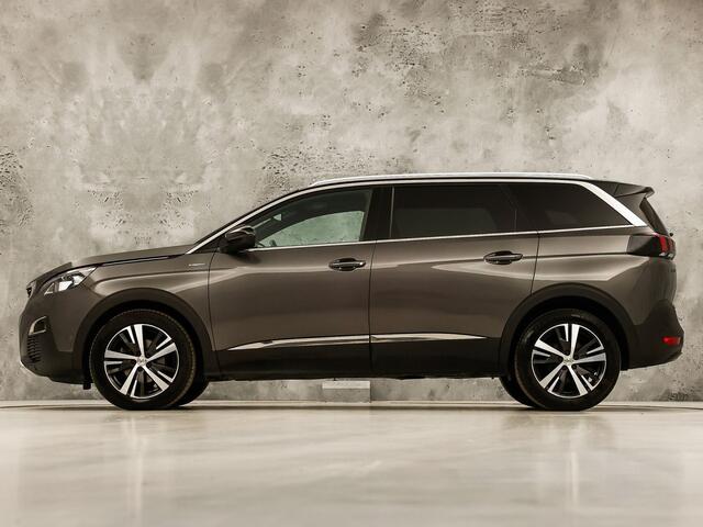 Peugeot 5008 1.2 PureTech GT-Line 7 Persoons (PANORAMADAK, APPLE CARPLAY, LEDER, STOELVERWARMING, 360 CAMERA, DRIVE SELECT, KEYLESS, GETINT GLAS, NIEUWSTAAT)