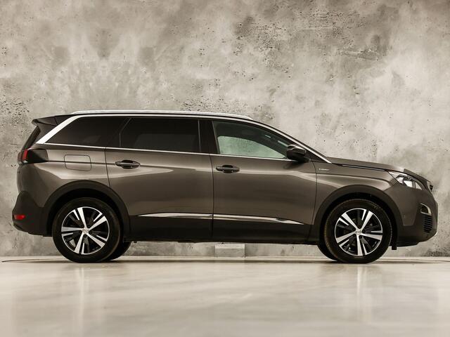 Peugeot 5008 1.2 PureTech GT-Line 7 Persoons (PANORAMADAK, APPLE CARPLAY, LEDER, STOELVERWARMING, 360 CAMERA, DRIVE SELECT, KEYLESS, GETINT GLAS, NIEUWSTAAT)