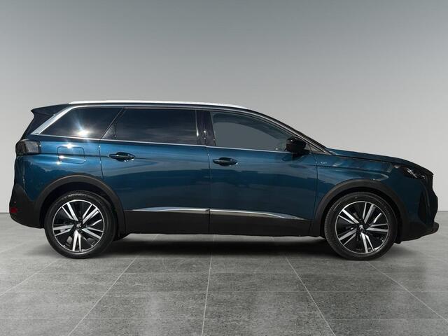Peugeot 5008 GT Pack Business 1.6 Turbo 180pk EAT8 | SCHUIF/KANTELDAK | FOCAL HIFI | ALCANTARA/LEDER | STOELMEMORY | HANDSFREE A.KLEP | 7-PERSOONS | STOELVERW. |
