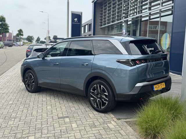 Peugeot 5008 Hybrid 136 Allure l 360 Vision l Drive Assist l Panoramic Navigation l Bel voor de actuele KM-Stand