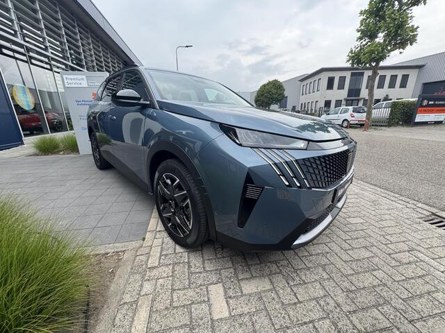 Peugeot 5008 Hybrid 136 Allure l 360 Vision l Drive Assist l Panoramic Navigation l Bel voor de actuele KM-Stand