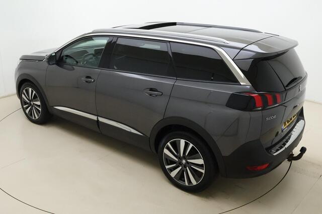 Peugeot 5008 1.2 PureTech Allure | Trekhaak | Automaat | 7-persoons | Elektrisch panoramadak | Climate control | Automatische achterklep | LED | Apple Carplay/Android Auto