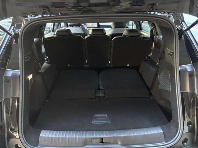 Peugeot 5008 Allure Pack 1.2 Hybrid 145pk e-DSC6 | PANORAMIC NAVIGATION | 7-ZITS | STOEL + STUURVERW. | KEYLESS ENTRY | ADAPTIVE CRUISE | 19" LM-VELGEN | AGR-STOEL | DAB+ | DRAADLOOS APPLE CARPLAY / ANDROID AUTO | – foto 9