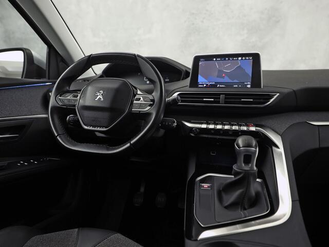 Peugeot 5008 1.2 PureTech Allure 7 Persoons (PANORAMADAK, APPLE CARPLAY, GROOT NAVI, 360 CAMERA, SPORTSTOELEN, GETINT GLAS, LEDER, CRUISE, NIEUWE APK, NIEUWSTAAT) – foto 7