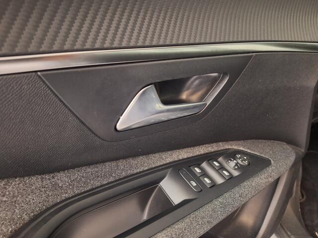 Peugeot 5008 1.2 Hybrid 136 Active Pack Business 7 Persoons – foto 8