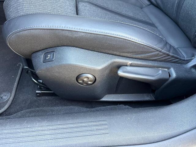 Peugeot 508 SW 1.6 182PK ECC LEDER NAVIGATIE TREKHAAK