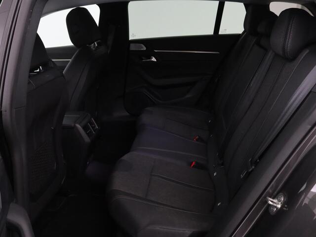 Peugeot 508 1.6 HYbrid Allure | Stoelverwarming | Focal Sound | Adaptive cruise | Camera | Carplay | Full LED | Keyless | Navigatie | Half leder | PHEV