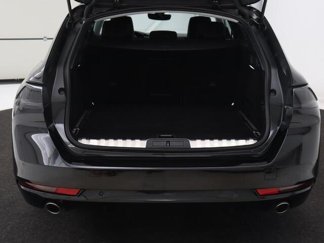 Peugeot 508 1.6 HYbrid Allure | Adaptive cruise | Half leder | Camera | Carplay | Full LED | Navigatie | Climate control | Parkeerhulp | PHEV | Plug In