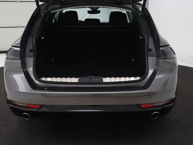 Peugeot 508 1.6 HYbrid Allure | Stoelverwarming | Camera | Adaptive cruise | Half leder | Carplay | Navigatie | Full LED | Keyless | PHEV | Plug In