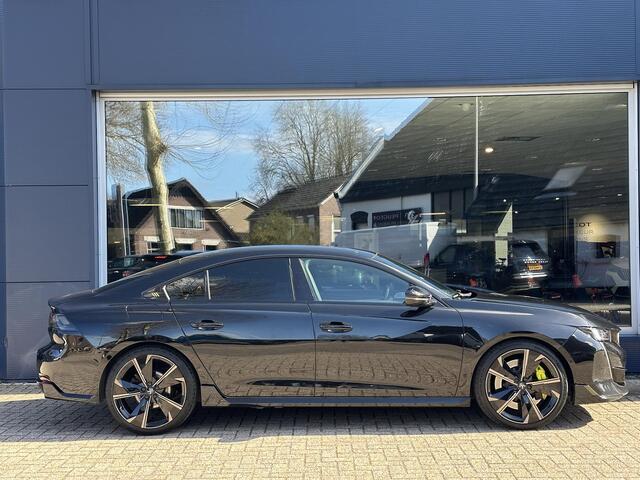 Peugeot 508 1.6 HYbrid Peugeot Sport Engineered | PSE Sport Uitvoering | 360 PK | 4x4 Aandrijving | FOCAL Audio | 360 Graden Camera | 20" Lichtmetalen Velgen | Sportonderstel | Alcantara -Lederen Bekleding | Elektrische Stoelverstelling | Navigatie | Keyless Entry | 