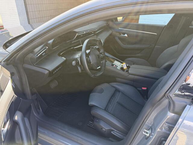 Peugeot 508 1.6 HYbrid 225 PK Allure | Facelift Model | Plug-In Hybride Automaat | Elektrische Kofferklep | 360 Graden Camera | Navigatie | Climate Control | Adaptieve Cruise Control | Keyless Entry | 17" Lichtmetalen Velgen | Comfortstoelen | Full LED Verlichting |