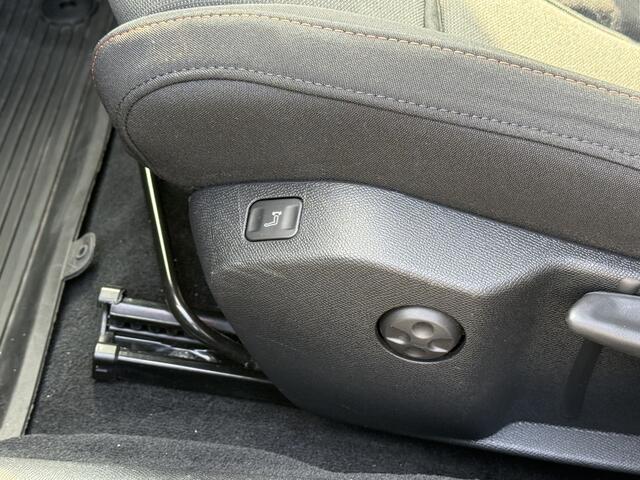Peugeot 508 SW BWJ 2021 | 1.2T 131PK AUTOMAAT | TREKAAK | 360 CAMERA | AGR | CLIMA | NAVI | PRIVACY GLASS | LMV | PDC 2X | CRUISE |