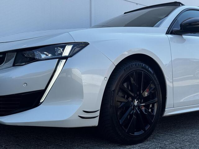 Peugeot 508 1.6 HYbrid GT / Panoramadak / Adaptief Cruise Control / Elektrische Voorstoelen Met Massage&Geheugen / Dode Hoek Detectie / 360 Camera