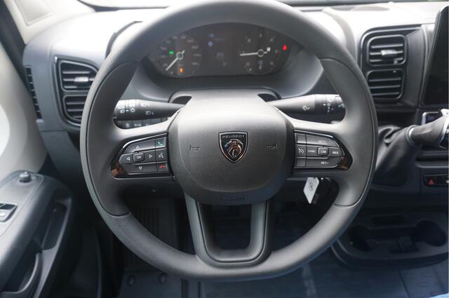 Peugeot BOXER 35+ Heavy 2.2HDI 180PK EAT8 Automaat L3H2 10" Navi, Climate. Camera, Cruise 270º Deur!! NR. A617*