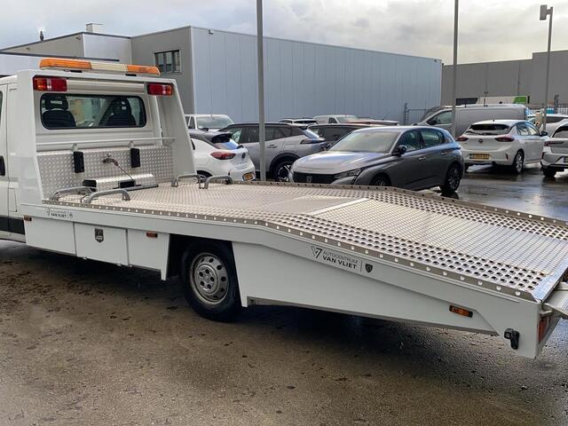 Peugeot BOXER 335 2.0 BlueHDI L4 | OPRIJWAGEN +AANHANGER | BEZICHTIGING OP AFSPRAAK |