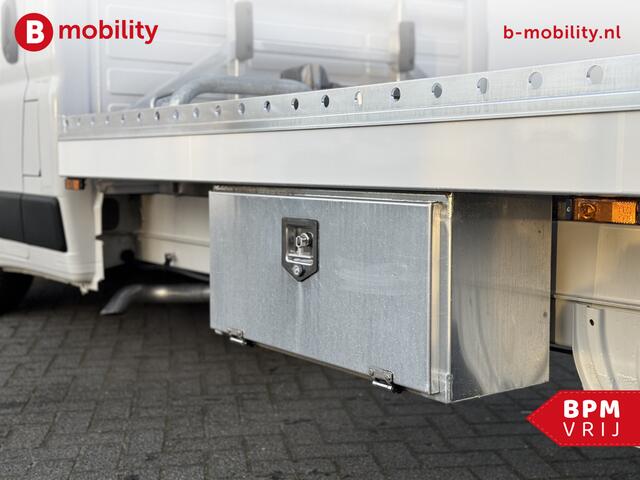 Peugeot BOXER Tijhof 335 2.2 BlueHDi 165PK 1.599kg Laadverm. Luchtvering Autotransporter | Lier | Cruise Control | DAB Audio | Navigatie | Trekhaak 3.500kg