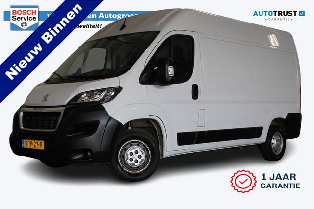Peugeot BOXER 330 2.2 BlueHDi 140 L2H2 Premium | Incl. 12 maanden garantie | Cruise control | Parkeercamera | Airco | Bluetooth | DAB Radio | Start/stop systeem | Multifunctioneel stuurwiel |