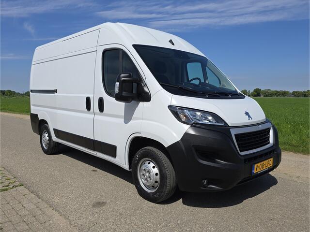 Peugeot BOXER 335 2.2 BlueHDi L2 H2 - 140 Pk - Euro 6 - Navi - ParkeerCamera - Airco - Cruise Control