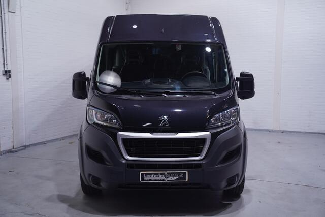 Peugeot BOXER 2.0 BlueHDI 163 pk L3H2 Dubbel Cabine 5-Zits Airco Trekhaak 3.000 kg, Cruise Control, PDC achter, NAP