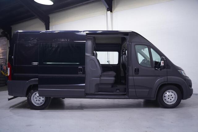 Peugeot BOXER 2.0 BlueHDI 163 pk L3H2 Dubbel Cabine 5-Zits Airco Trekhaak 3.000 kg, Cruise Control, PDC achter, NAP