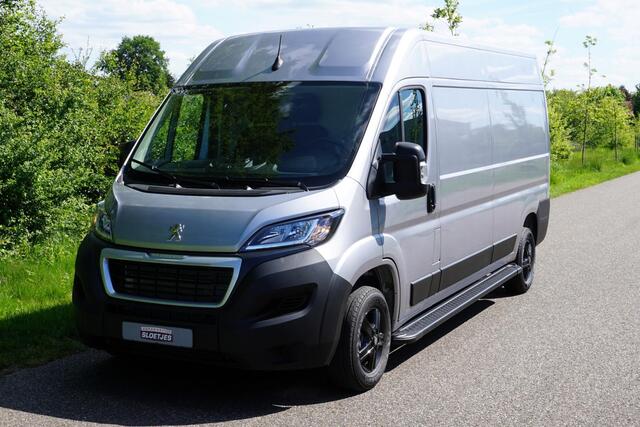 Peugeot BOXER 2.2 BlueHDi 140 L3H2 3.5t |Airco |Carplay |Cruise |Camera |Parkeersensoren |3500 KG |140 pk |Metallic |Android auto |Bluetooth |Elektrisch verstelbare ramen en spiegels