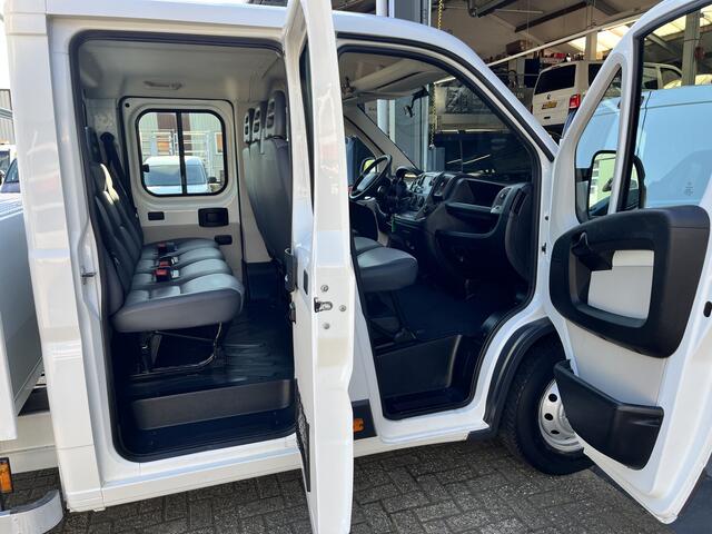 Peugeot BOXER 435 2.0 BlueHDI L3 DC Kipper Open laadbak Airco Cruise controle Trekhaak 3000kg trekgewicht 7-persoons Gereedschapskist Euro 6 P-up Kieper Pritshe