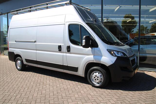 Peugeot BOXER 335 2.2 BlueHDi 165pk L3H3 Asphalt Euro6 Airco Navi Camera BPM-vrij 49112km Ned.auto
