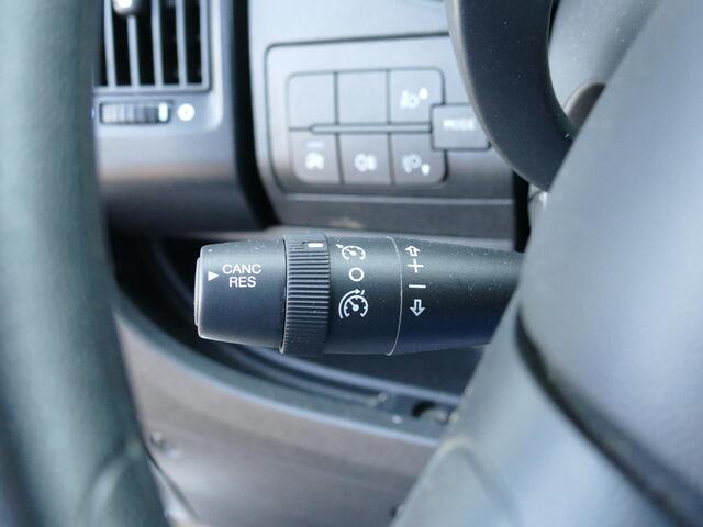 Peugeot BOXER 330 2.2 BlueHDi 120 L2H2 Premium | Navigatie | Camera | Cruise Control | Laadruimte betimmering | 1e Eigenaar