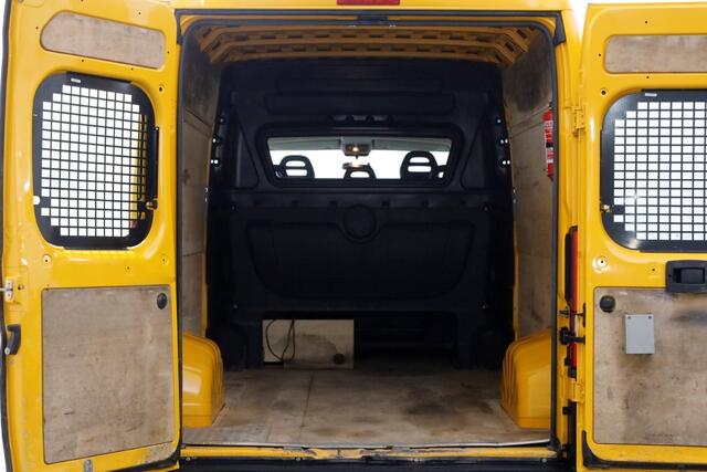 Peugeot BOXER 2.0 BlueHDI 130pk E6 L3H2 Premium D.C. Airco 11-2019