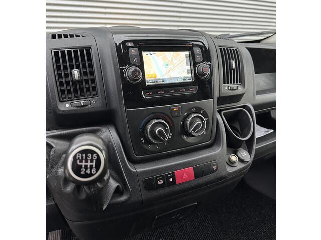 Peugeot BOXER 2.2 HDI L2H2 Trekhaak airco superfijne bus !