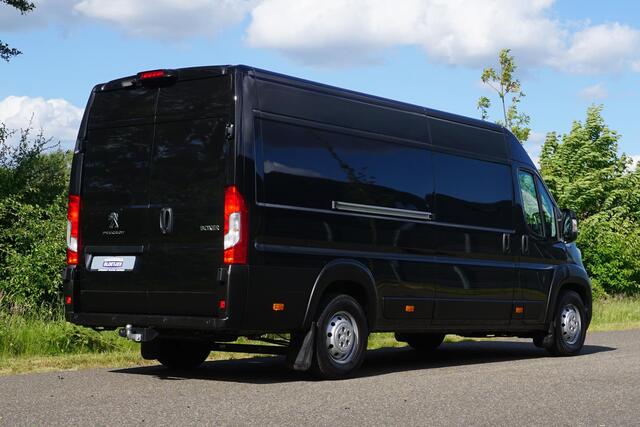 Peugeot BOXER 2.2 BlueHDi 165 L4H2 Zwaar 3.5t Topstaat |Camera |Betimmering |Trekhaak |Cruise |Navi |Climate control |EURO6 |3500 KG |Metallic |165 pk |1e eigenaar |BPM vrij