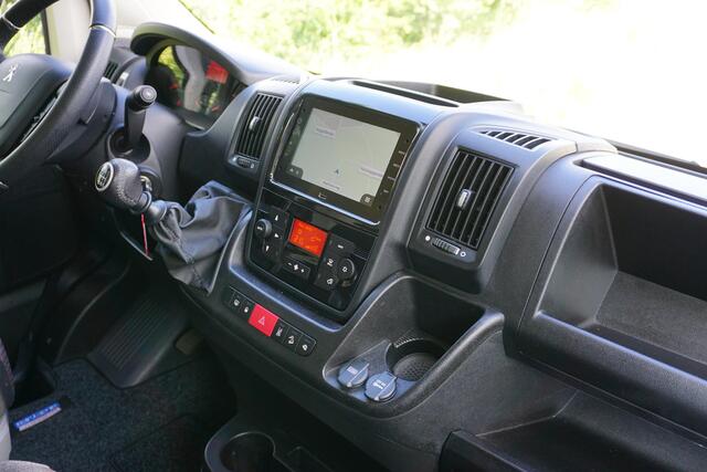Peugeot BOXER 2.2 BlueHDi 165 L4H2 Zwaar 3.5t Topstaat |Camera |Betimmering |Trekhaak |Cruise |Navi |Climate control |EURO6 |3500 KG |Metallic |165 pk |1e eigenaar |BPM vrij