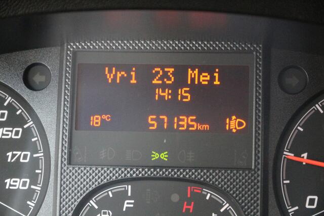 Peugeot BOXER 2.2 BlueHDI 120 | L2H2 | 2.5t trekgewicht | Standkachel | Cruise | Airco..