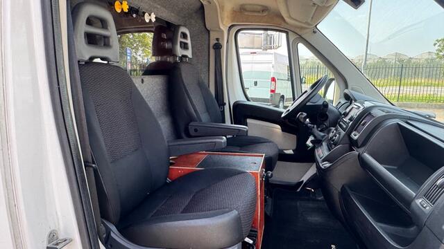 Peugeot BOXER 2.2 HDI 96KW 131PK L1H2 AIRCO/ CRUISE CONTROL/ NAVIGATIE/ 100% DEALERONDERHOUDEN