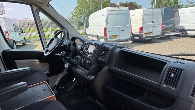 Peugeot BOXER 2.2 HDI 96KW 131PK L1H2 AIRCO/ CRUISE CONTROL/ NAVIGATIE/ 100% DEALERONDERHOUDEN