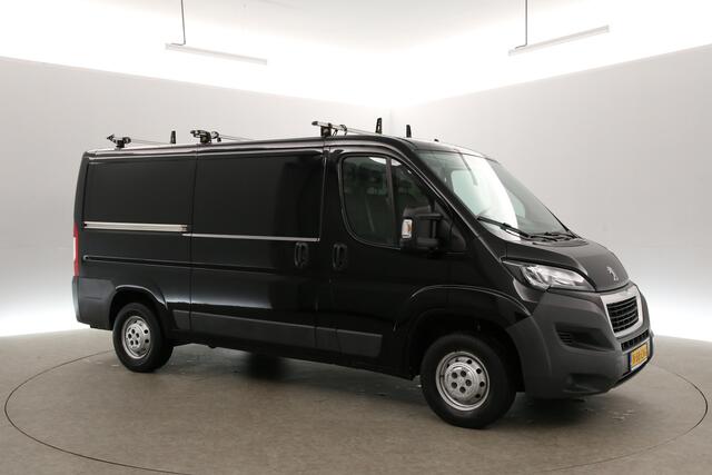 Peugeot BOXER 2.0 HDI L2H1 Airco Cruise LED 3 Persoons Elektrpakket Trekhaak