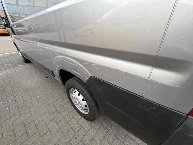 Peugeot BOXER 335 2.2 BlueHDi 165 L2H2 Pro