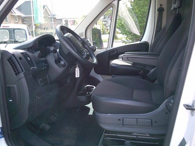 Peugeot BOXER 335 2.0 BlueHDI L2H2 Premium VOORZIEN VAN AIRCO+CRUISE+LUCHTVEERING!